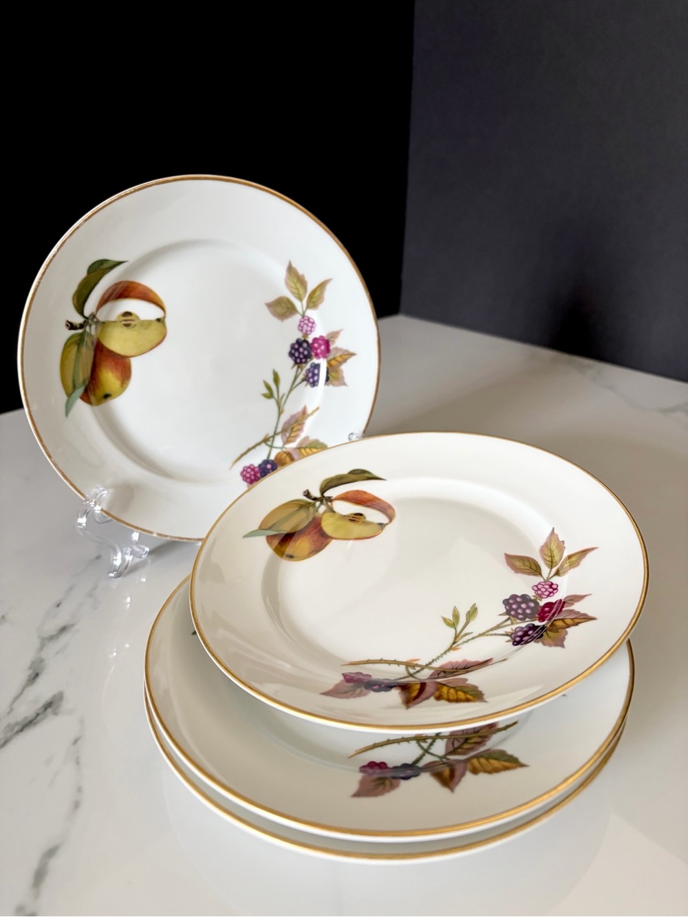 SET of 4 Evesham Bread or Dessert Plates by Royal Worcester